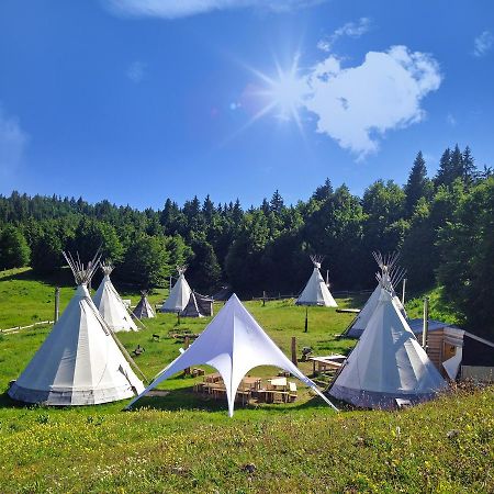Village Tipi Ла-Фекла Екстер'єр фото